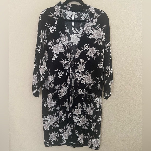 Spiritual Gangster Black Maya Floral Tie Kimono Cardigan One Size Pocket - Picture 1 of 7